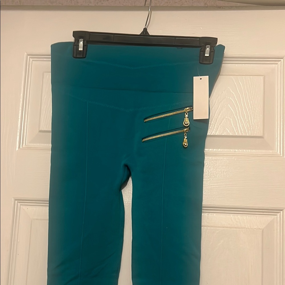 Green legging pants for women,brand ypp.Z:one size.